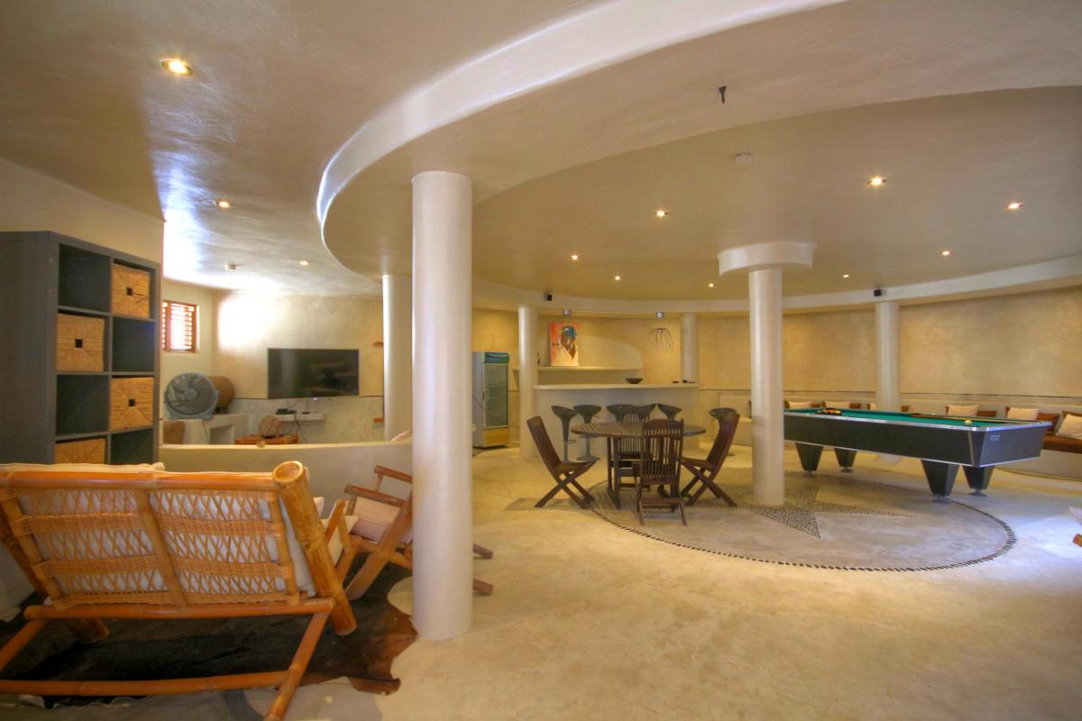 DOLT49 Villa luxe piscine et vue mer panoramique salon bas