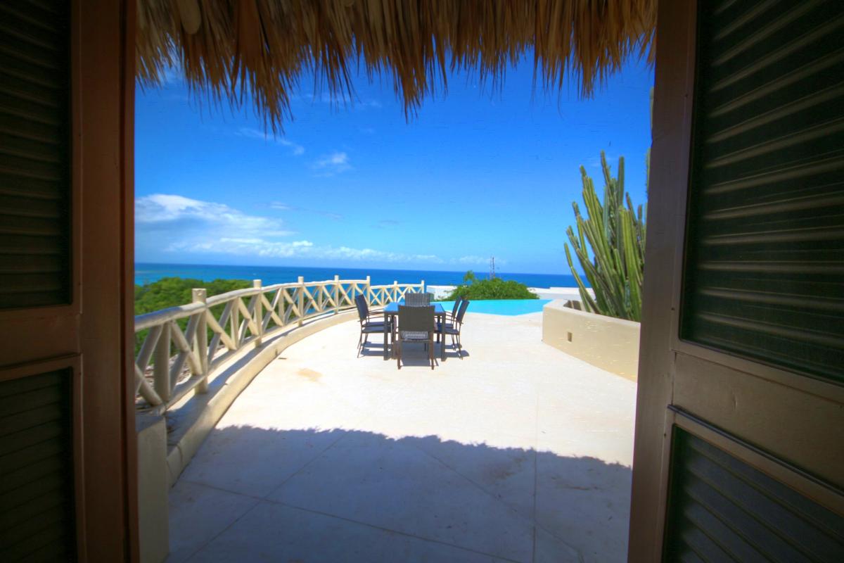 DOLT49 Villa luxe piscine et vue mer panoramique 