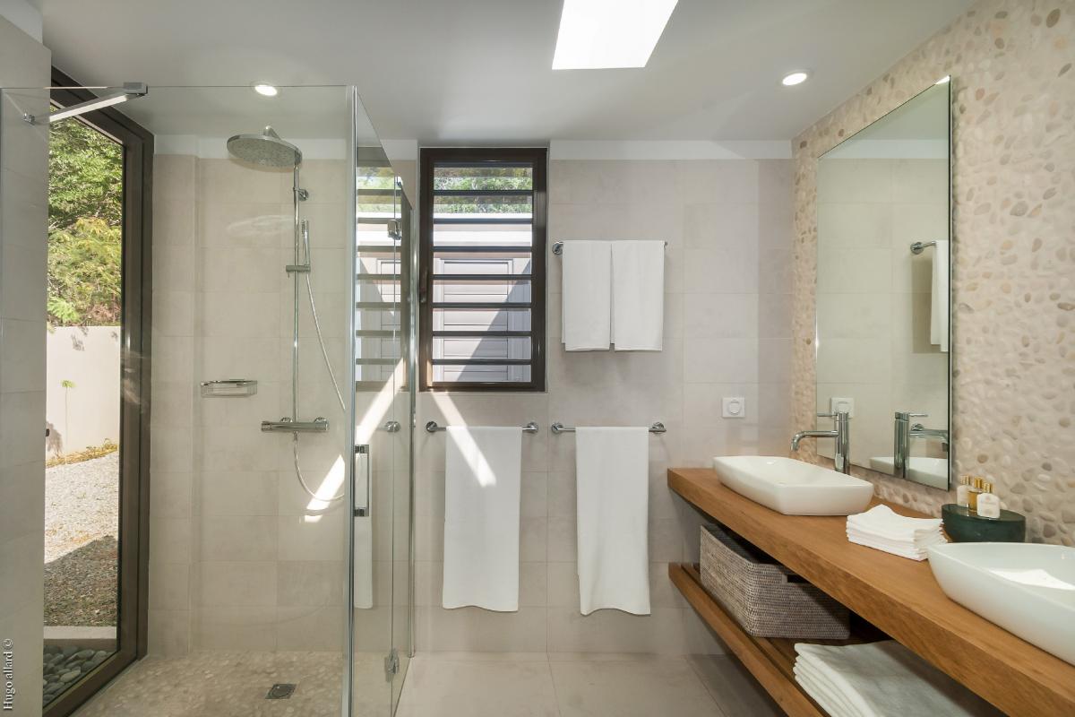 Location villa Gustavia - La salle de douche de la chambre 1