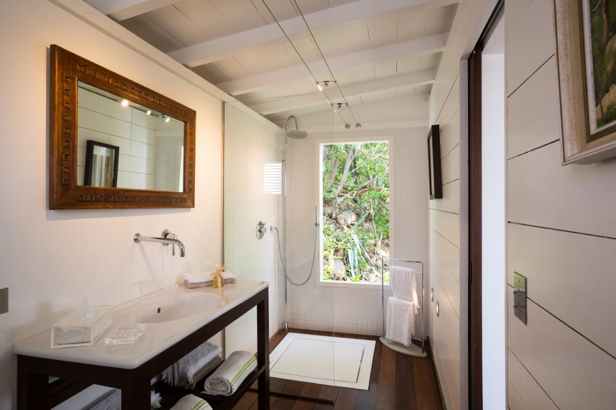 Location villa Gustavia - La salle de douche de la chambre 3