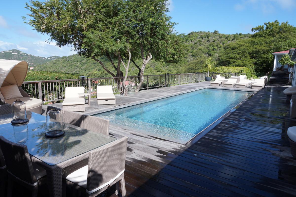 Location de villa Gustavia - La terrasse et la piscine