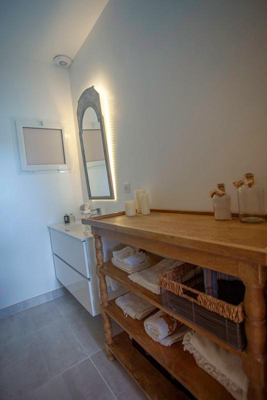 Location Appartement Gustavia - La salle de douche de la chambre 2