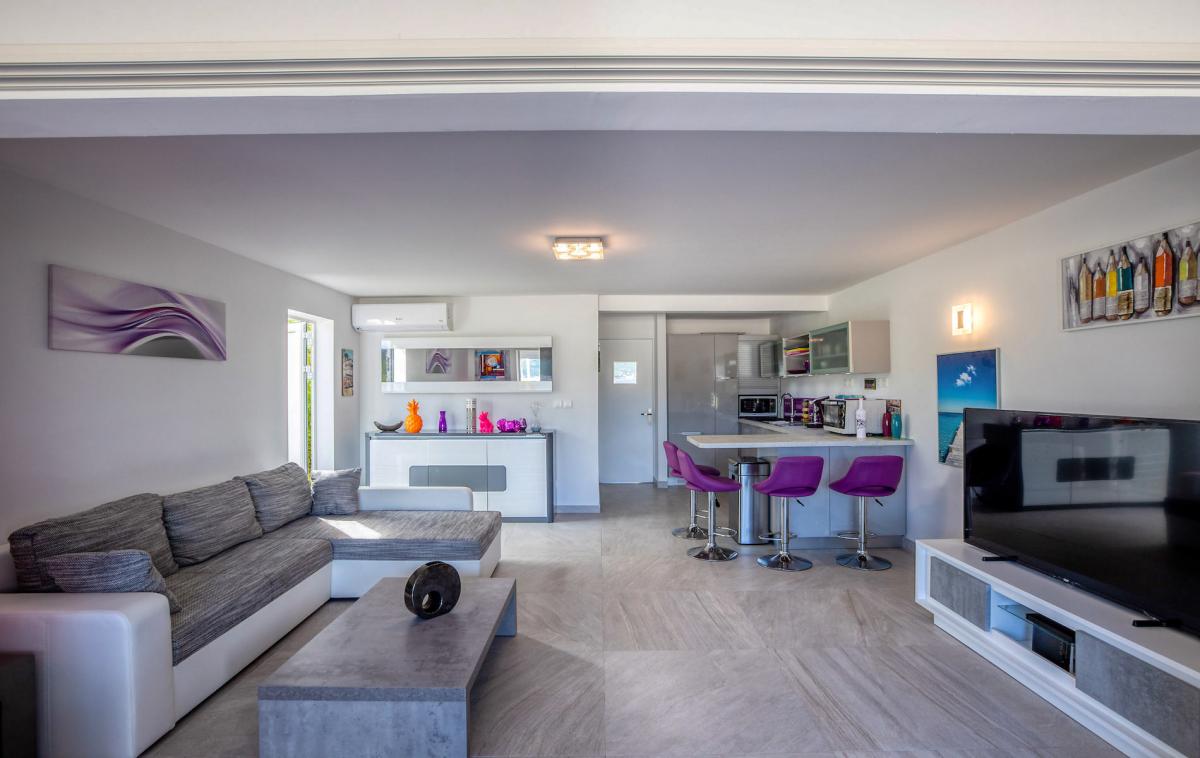 Location villa Saint Martin, Baie Nettlé - Séjour et cuisine