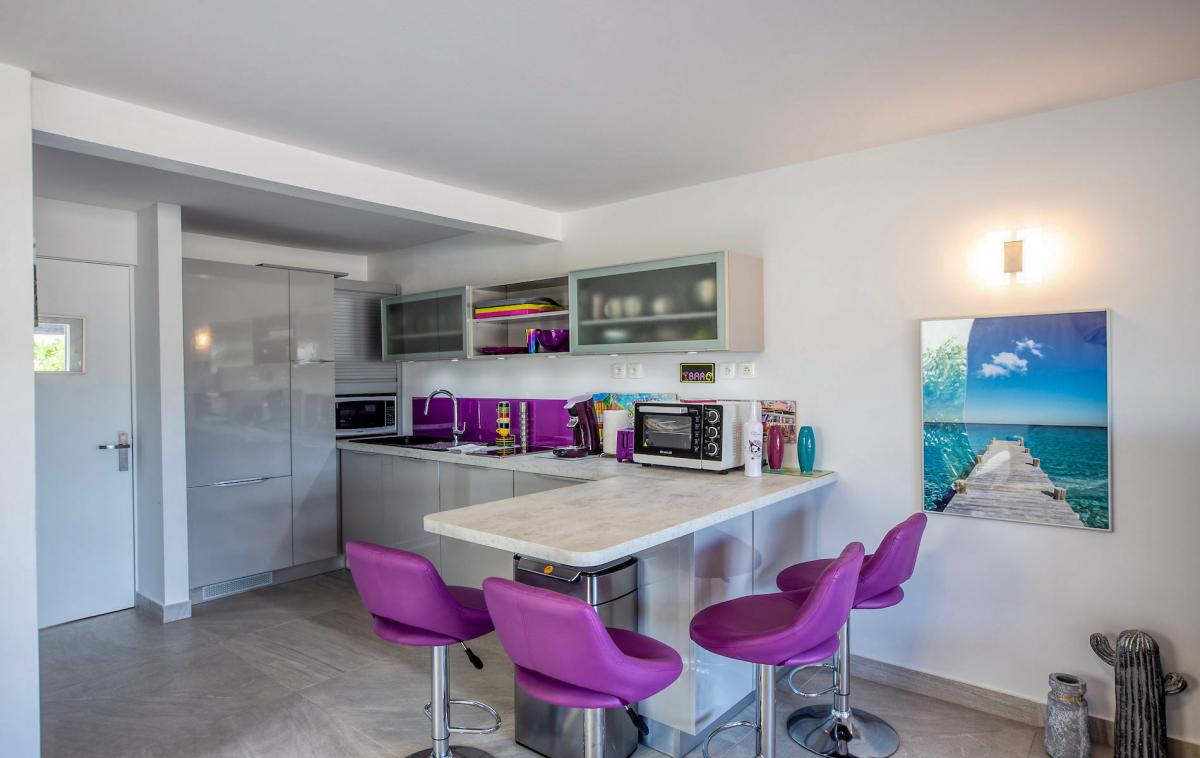 Location villa Saint Martin, Baie Nettlé - Séjour et cuisine