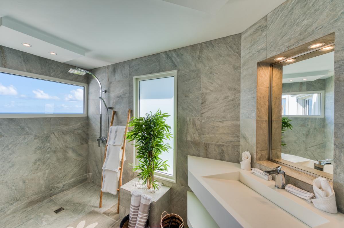 Location villa de luxe Saint Martin, Baie Orientale - Salle de bain chambre 2