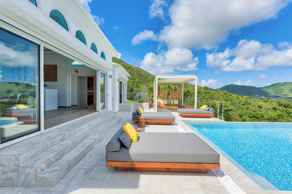 Location villa de luxe Saint Martin, Baie Orientale - Terrasse et piscine