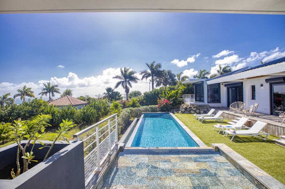 A louer villa 4 chambre Baie Orientale Saint Martin_ Piscine