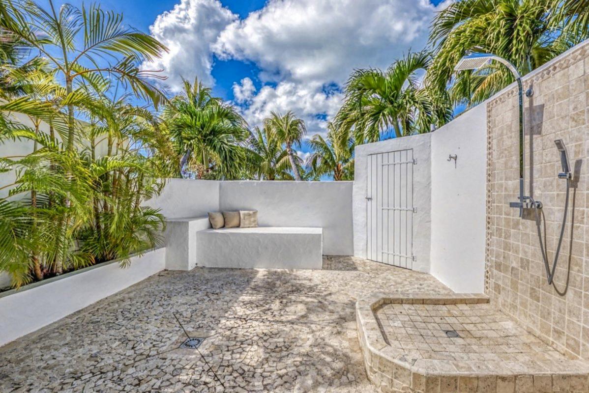 A louer villa Saint Martin Terres Basses - Villa 3 chambres 6 personnes - Vue Baie Longue - A proximité de Baie aux Prunes - Piscine et Vue Mer