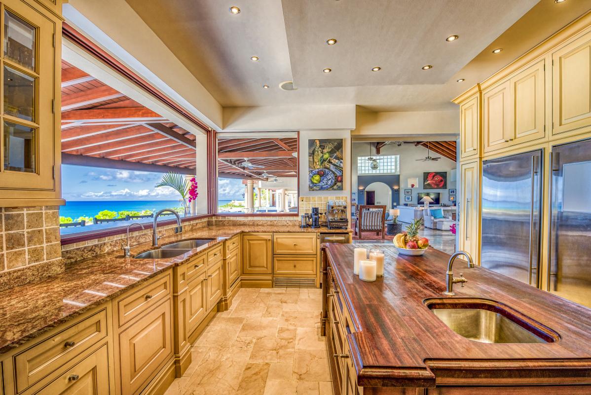 A louer villa 5 chambres Terres Basses Saint Martin_ Cuisine