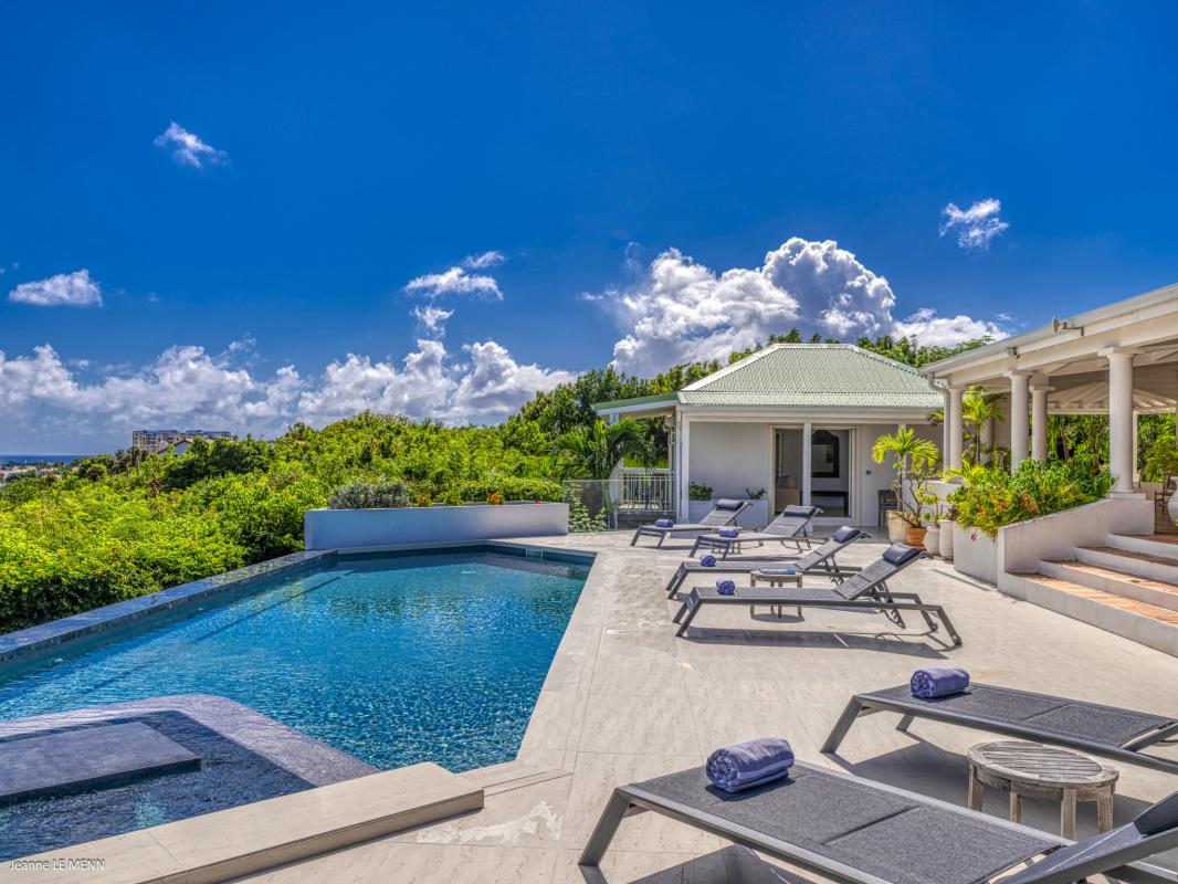 A louer villa 3 chambre Terres Basses Saint Martin_ Piscine